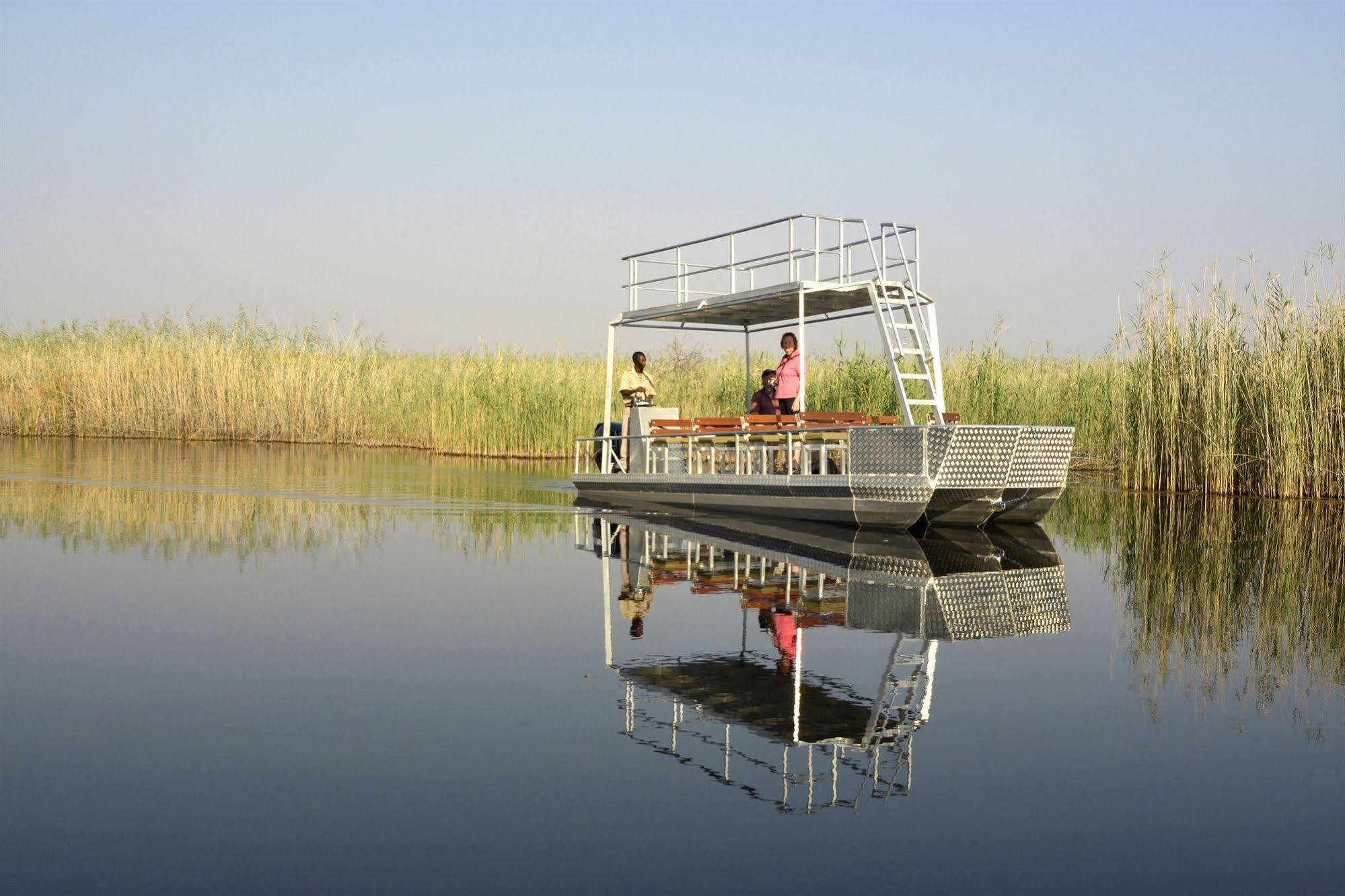 Namushasha River Lodge Sangwali Exterior photo